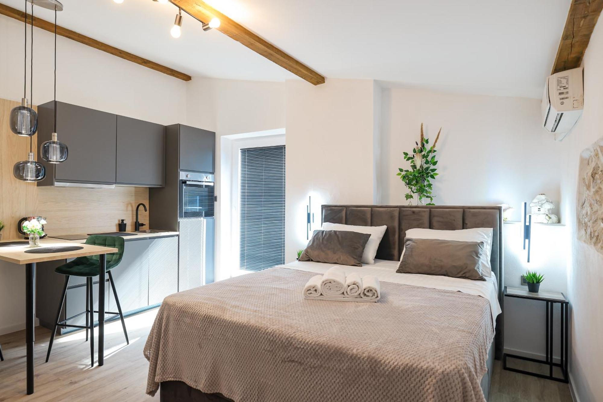 Sanchi-bossa Apartament